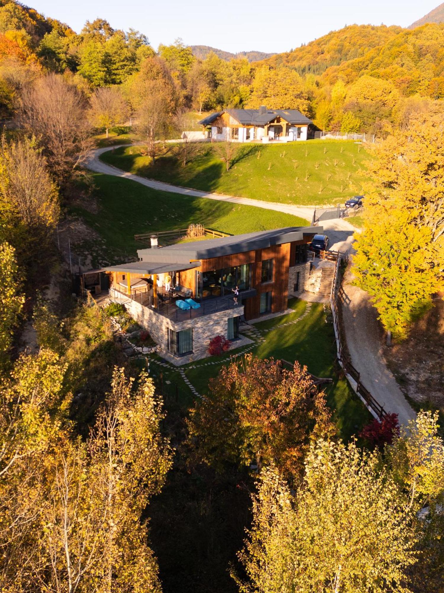 Mountain Lodge Ришнов Екстер'єр фото